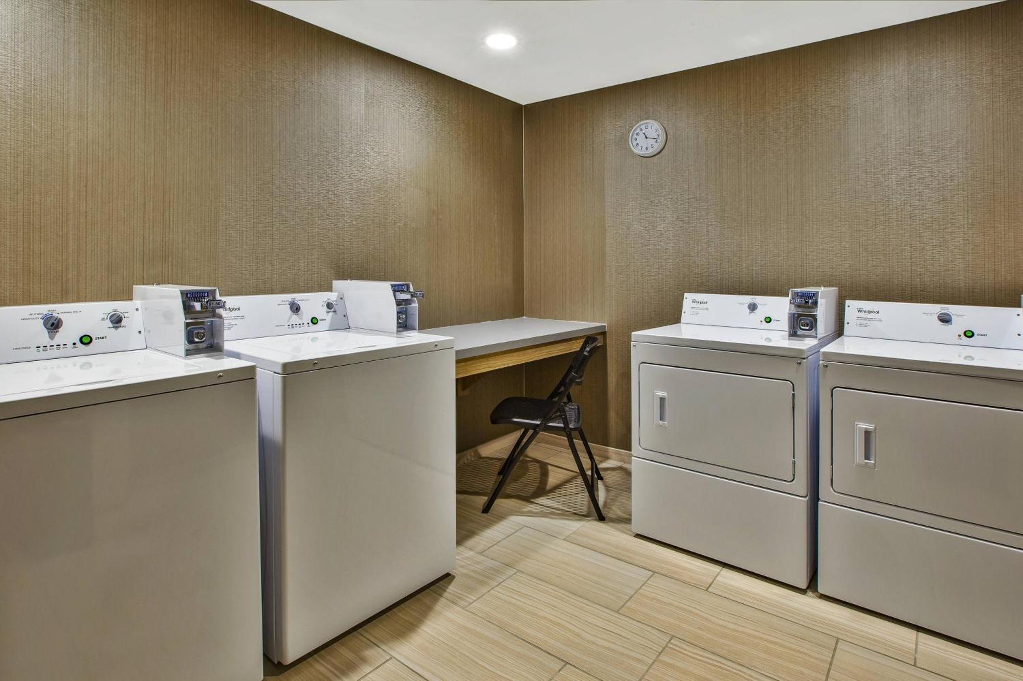 Springhill Suites By Marriott Pittsburgh Butler/Centre City מראה חיצוני תמונה