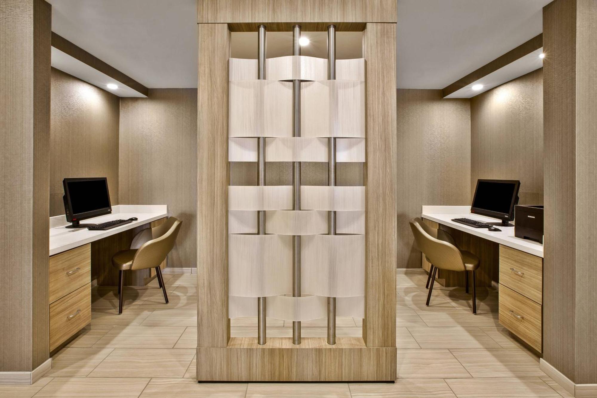 Springhill Suites By Marriott Pittsburgh Butler/Centre City מראה חיצוני תמונה