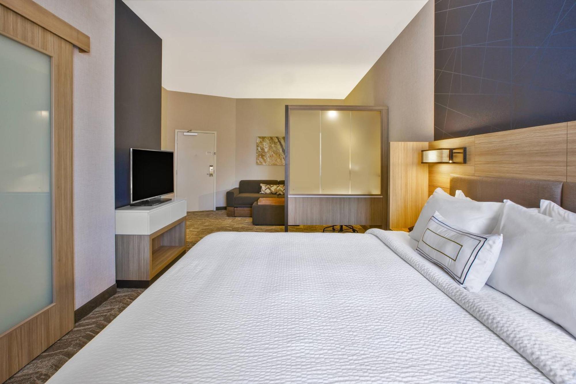 Springhill Suites By Marriott Pittsburgh Butler/Centre City מראה חיצוני תמונה